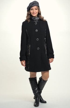 Dámský zimní kabát flaušový s moderním sportovně elegantním střihem i pro plnoštíhlé.