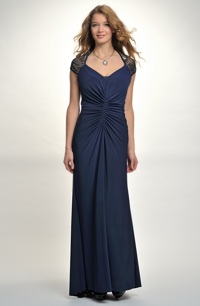 Dlouhé dámské společenské modré plesové šaty v kombinaci s tylem