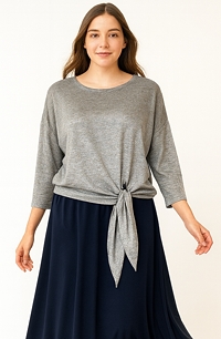 Pohodlná dámská halenka s vázáním vpředu pro plnoštíhlé