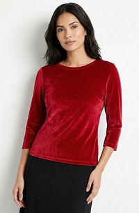 Červená sametová halenka – elegantní a společenský model