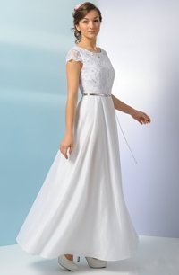 Bílé šaty svatební, na věneček, kolonu, bílou prodlouženou