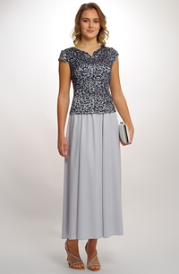 Jednoduché elegantní společenské šaty na promoci z luxusního žakáru. Vel. 38, 40, 42