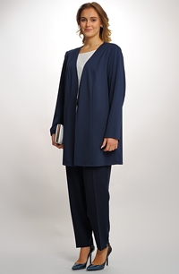 Elegantní společenský kalhotový kostýmek