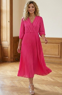 Společenské šaty na svatbu a do společnosti