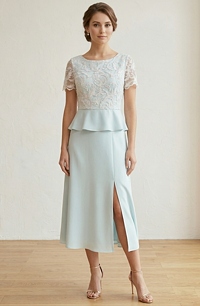 Dámský kostým v barvě mentolu