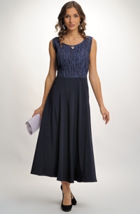 Koktejlové šaty vhodné i do tanečních