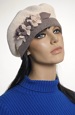 Baret s ozdobou